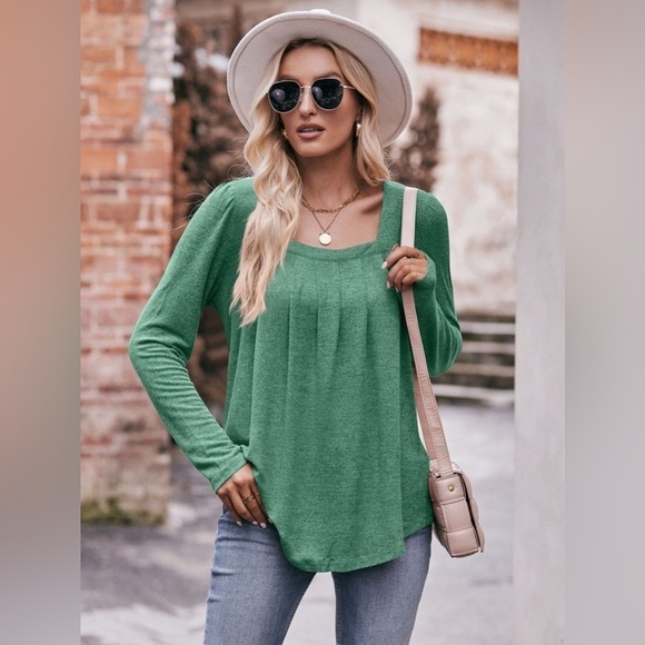 Firefly Lane Boutique1 Tops - Double Take Pleated Curved Hem Long Sleeve Top